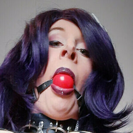 KinkyKellyCD onlyfans creator