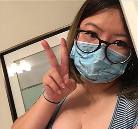 Yoolovee only fans pictures