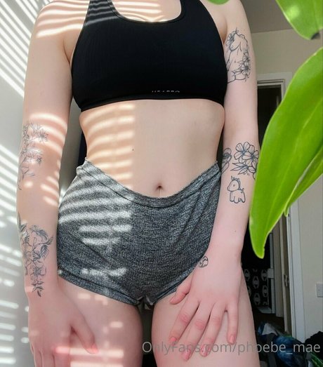 Phoebe mae nude onlyfans leaked
