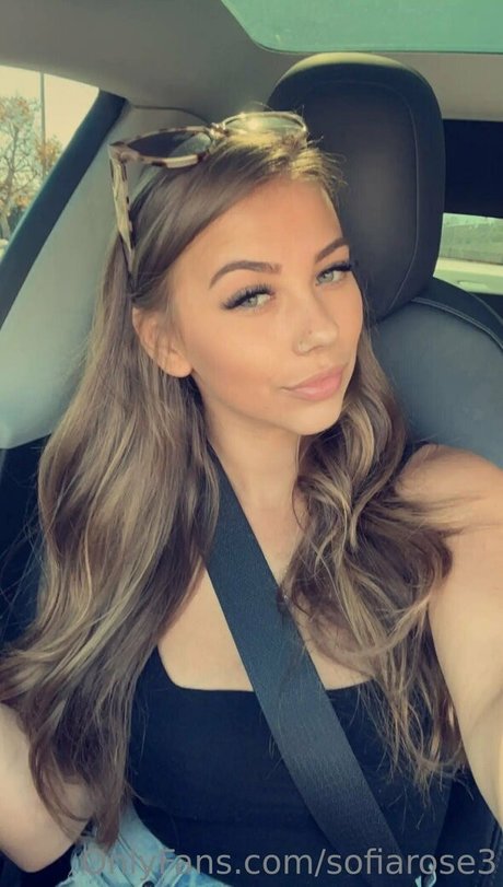Sofiarose3 onlyfans model