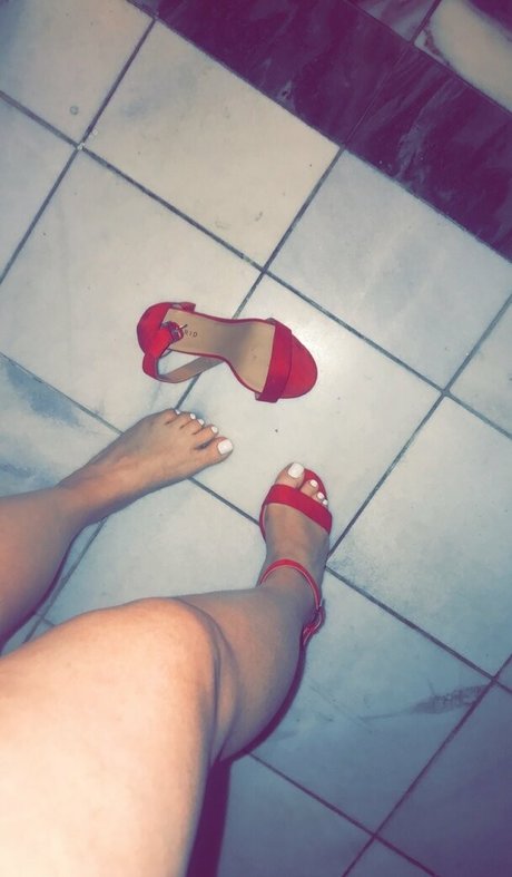 amateur naked onlyfans perfect self-portrait