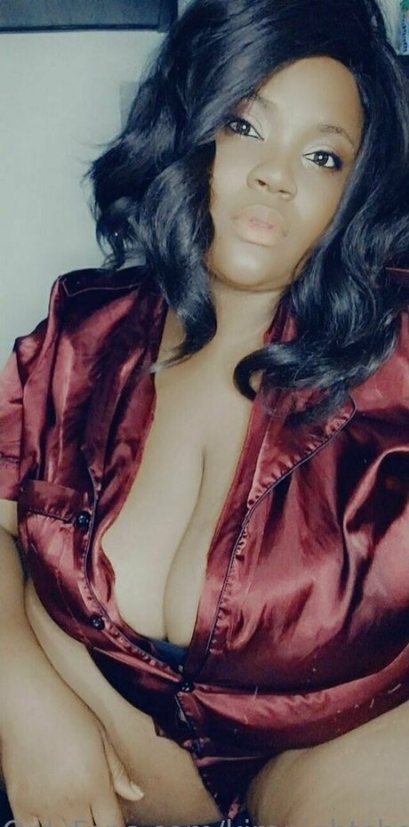 real wife onlyfans sexy naked depiction