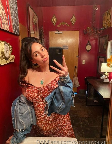 scorpioyogagirl leaked only fans