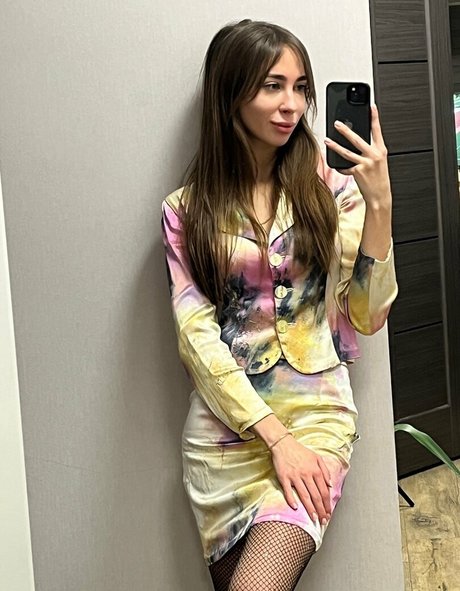 lili babe onlyfans naked leak