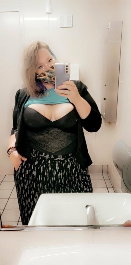 princesspeachrings onlyfans leak fuck