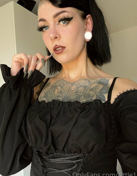 liittle1 onlyfans xxx