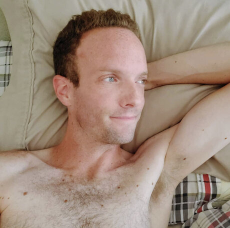 JakeyPoo86 only fans pictures