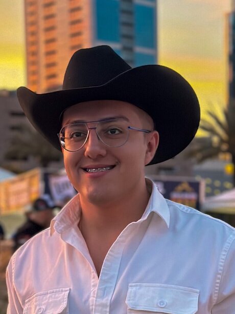 Hector Campos onlyfans