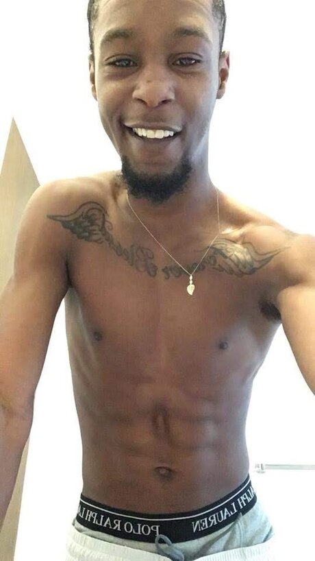 LotsOfMeat27 onlyfans nudes