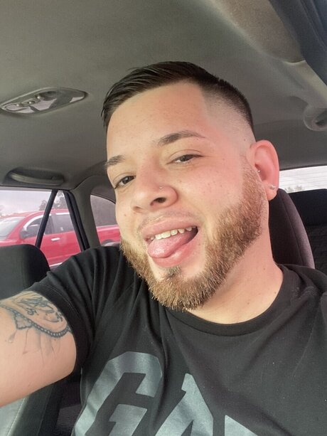 Nando Santiago only fans porn