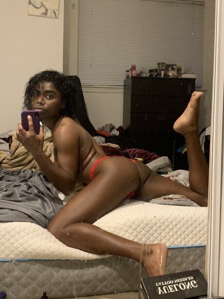 Robyn Lynn onlyfans porn leak