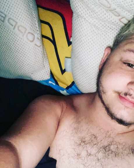 tyler112233 onlyfans model images