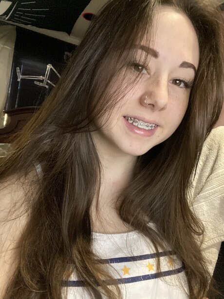 Dumbbroad nude porn onlyfans