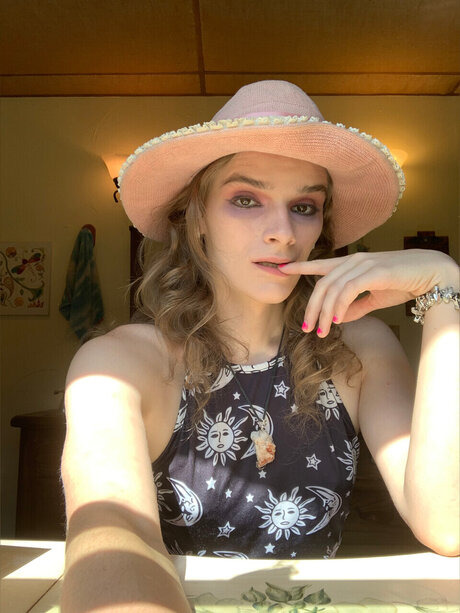 Alice Lilith nudes onlyfans