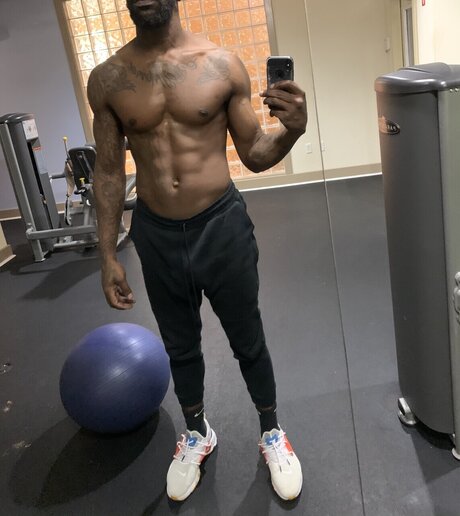 THROBINSON CRUSOE onlyfans for free