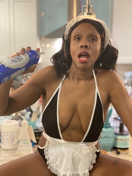 Quasi Celebrity onlyfans leak new