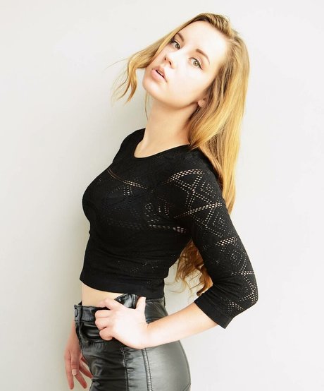 18 onlyfans free porn plate