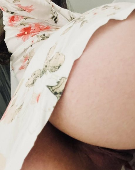 onegoodbumblebee onlyfans leak naked