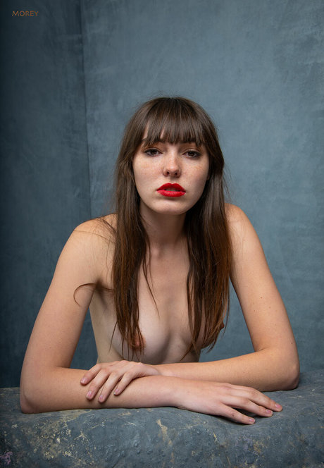 Lizzie Gunst onlyfans strip