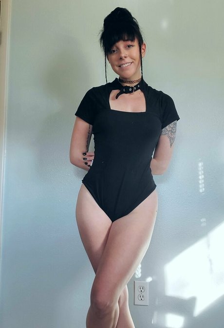 autumnnight onlyfans creator