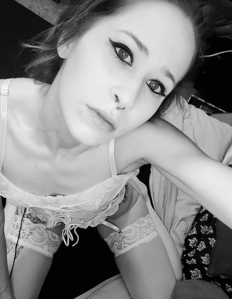 bellaenchantressxxx leaked only fans nudes