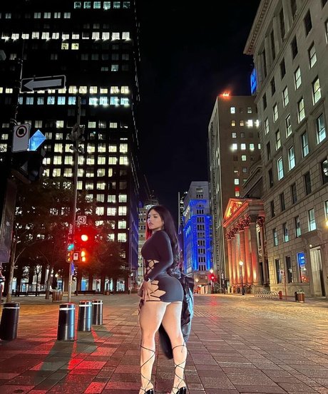 Iyari Berumen Iyib fit onlyfans post