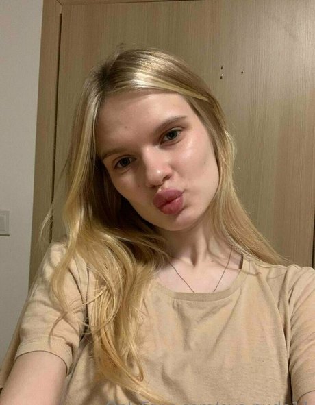 lesbian fuck onlyfans naked shots