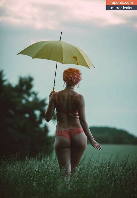 BloodyNyuu nude onlyfans pics