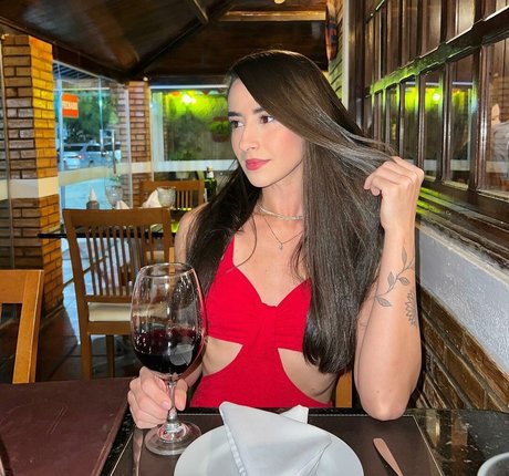 Louise Veronica naked onlyfans leak