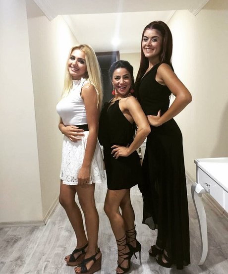 Serpil Cansz onlyfans strip