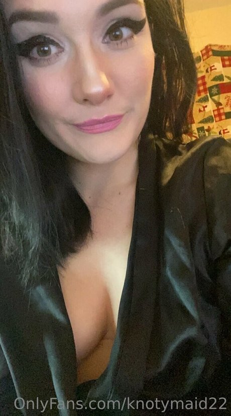 scarlottnyx22 onlyfans images