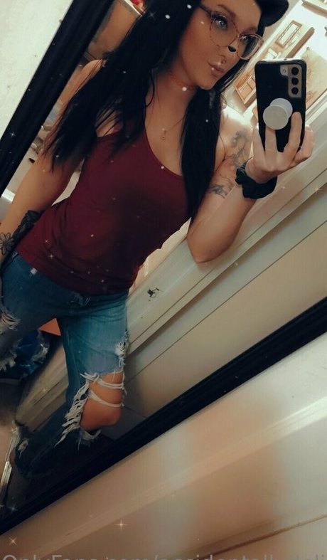 accidentallydelicious onlyfans leaked tits