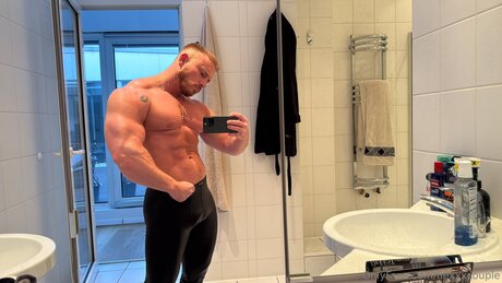 flexxxcouple onlyfans photos