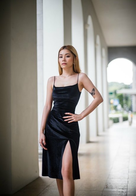 ashleyschaffino naked onlyfans