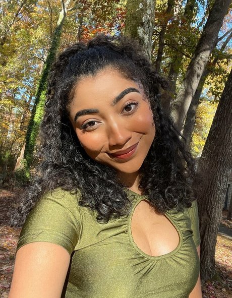 krystalogy leaked nude onlyfans