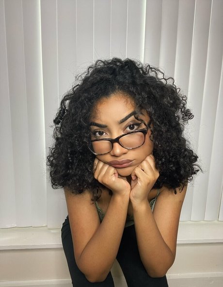 krystalogy onlyfans content leaked