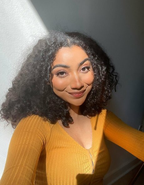 krystalogy naked on onlyfans