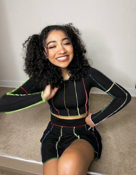 krystalogy onlyfans sex