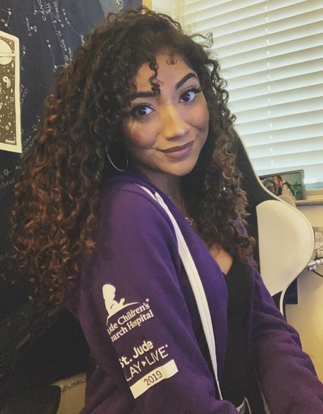 krystalogy onlyfans sex leaked