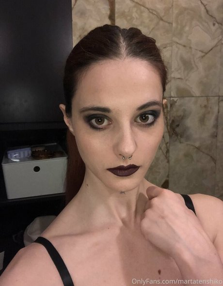 martatenshiko naked onlyfans leak
