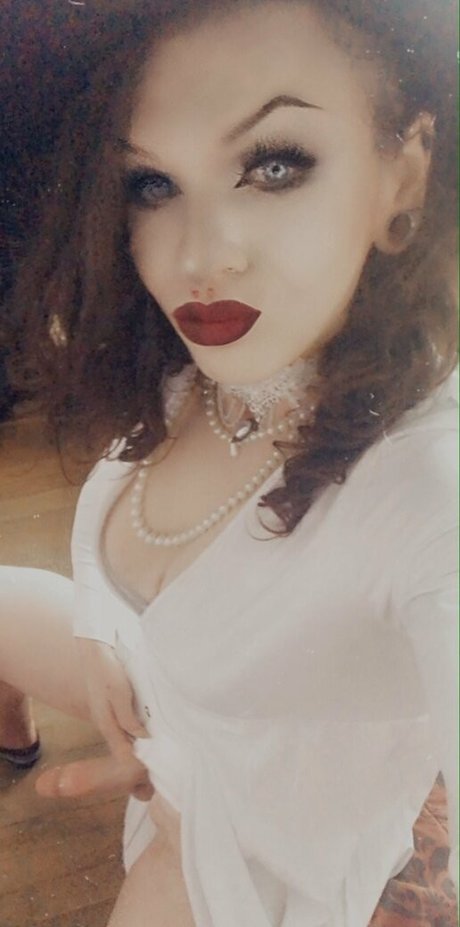 bloodrain strip onlyfans