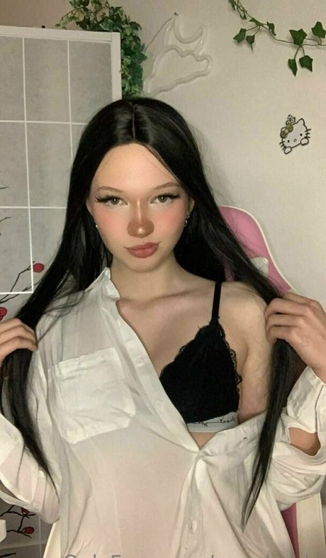 weirdoroki onlyfans naked