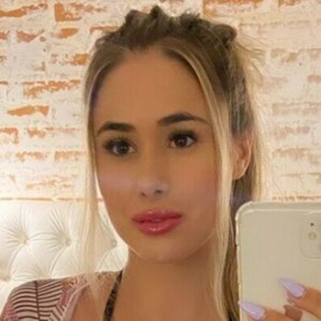 Myara Bigo onlyfans leakes