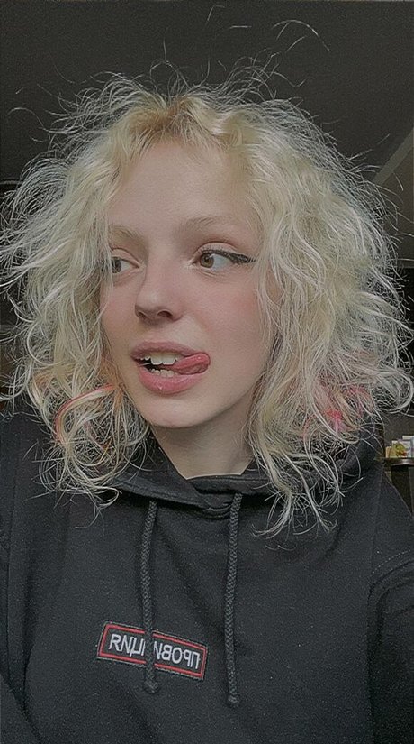 Romanowwa free onlyfans