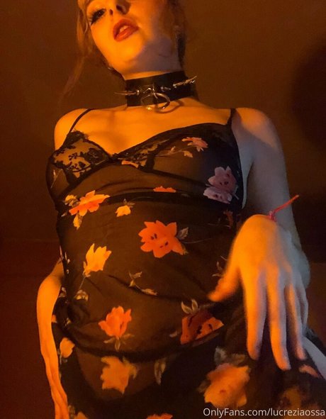 lucreziaossa onlyfans leaked nude