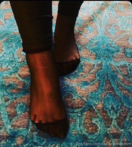 blackravenbdsm only fans pic