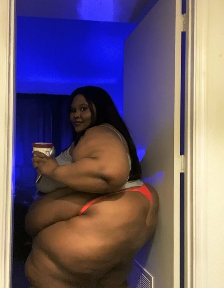 big black booty onlyfans erotic illustration