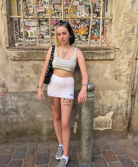 mbeck02 onlyfans nude tits