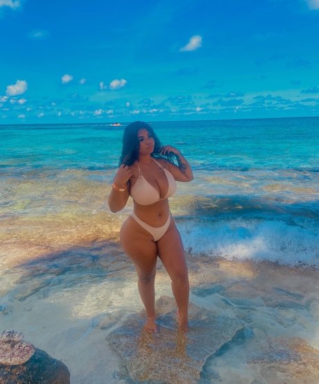 Majo Doll hot onlyfans