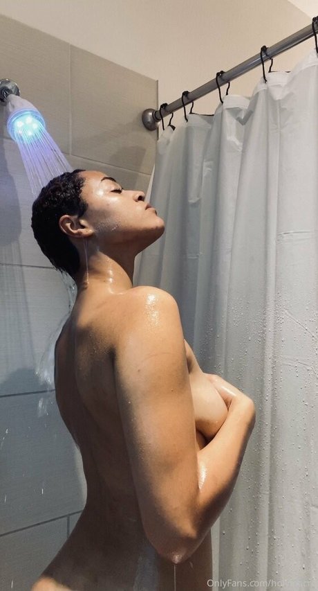 holymacre onlyfans nude leaks